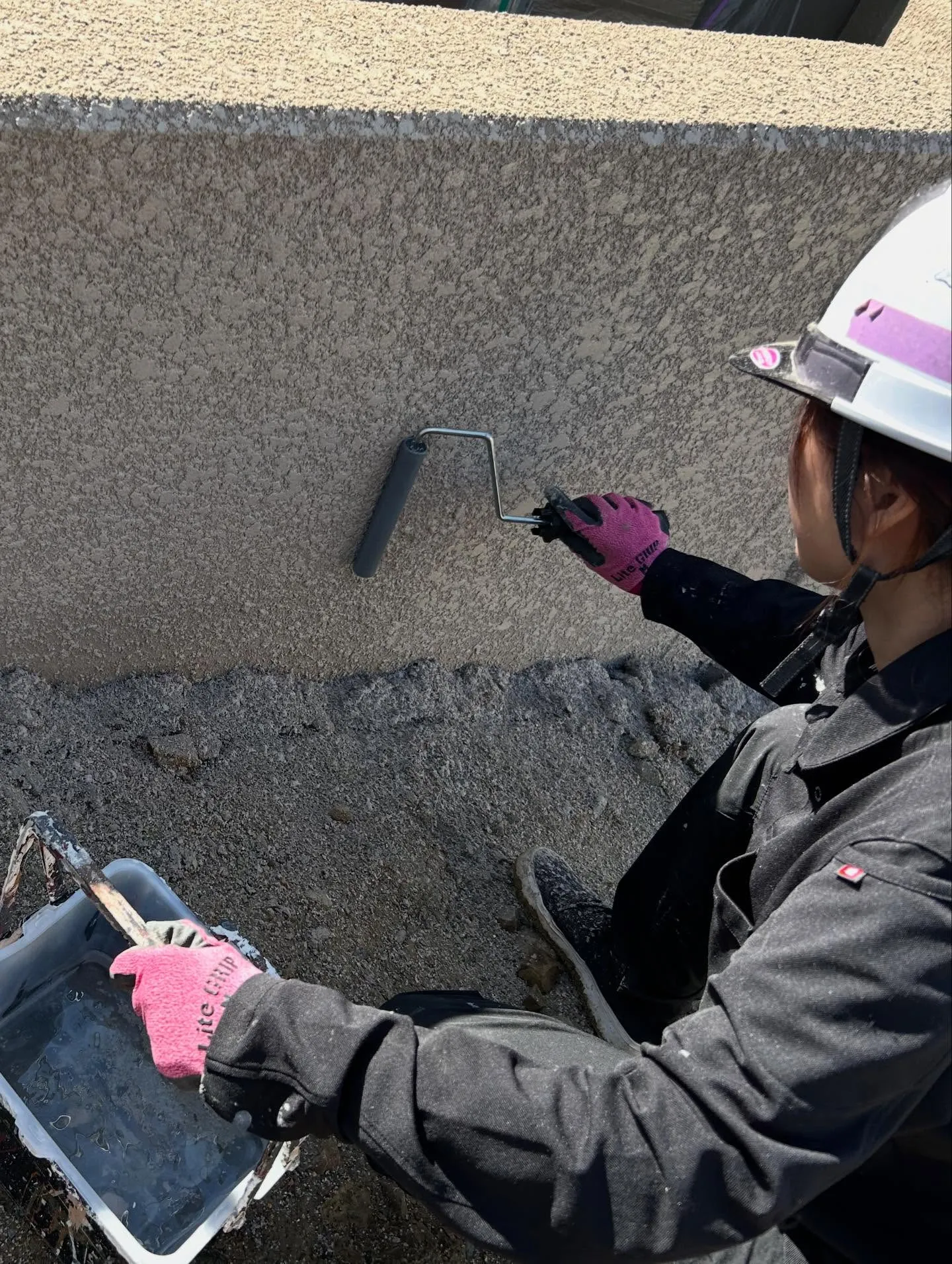 ますなが塗装店を支えてくれている事務兼スーパー助っ人は、他の...